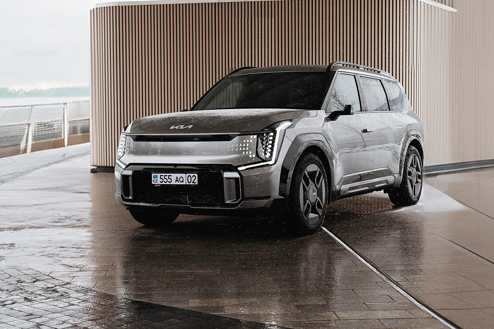 Kia EV9 Ұлыбританияда ‘2024 жыл автокөлігі атанды