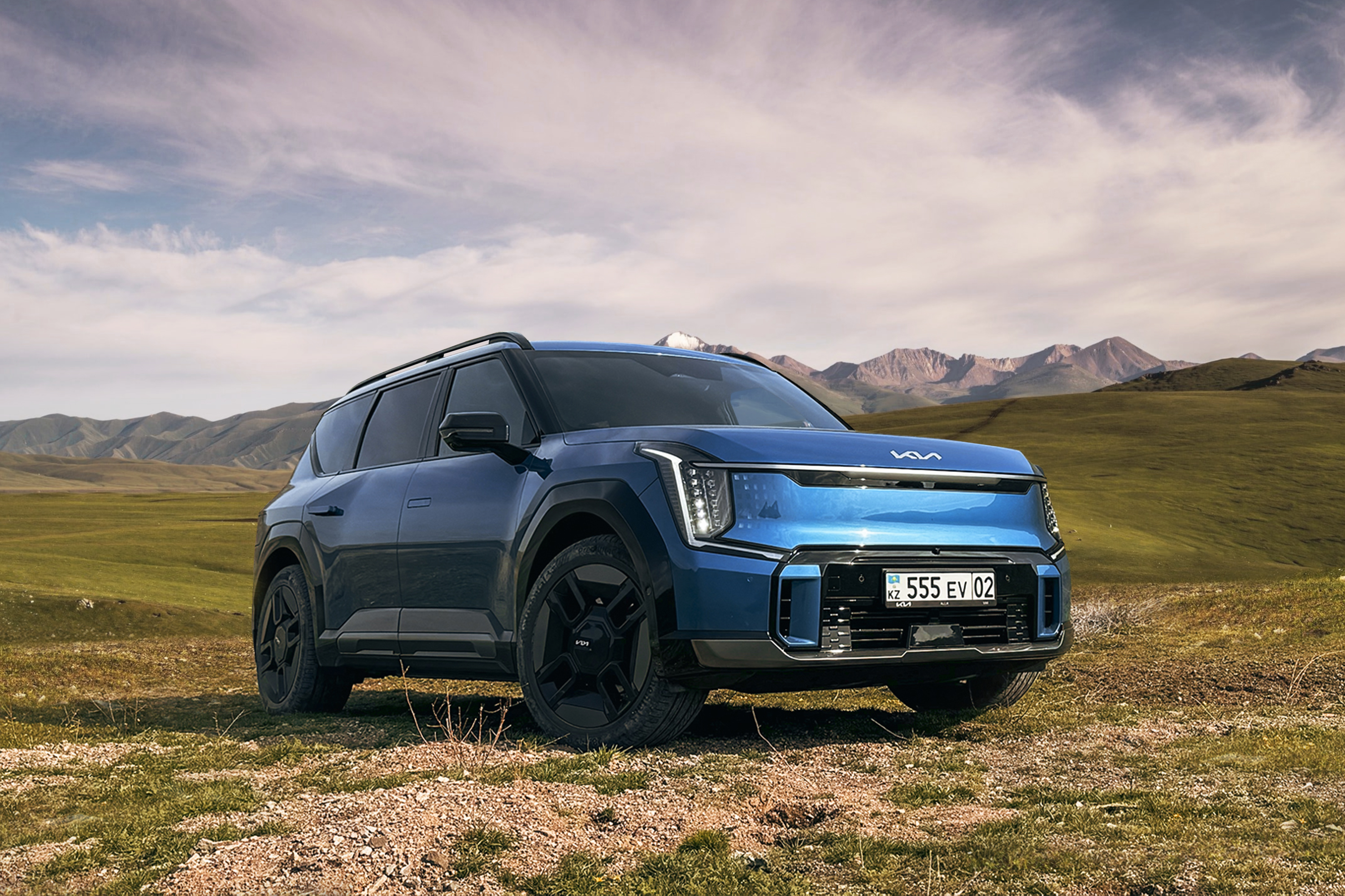Kia EV9 флагмандық электр кроссовері Қазақстан нарығына шығады
